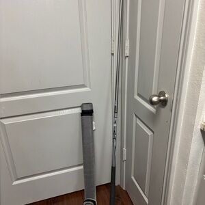 Sportcraft 2 piece Pool Cue Gray/ Silver 58" 19 Oz Fiberglass Halex carry case